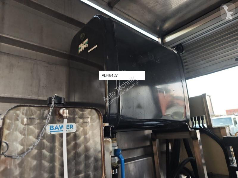 آلة لصيانة الطرق Iveco + IRIDE BIN WASHER Ροδέλα