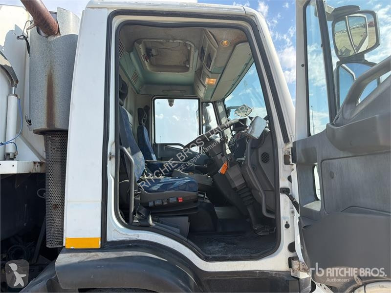 Vägmaskiner Iveco FJVT650 on  Iveco 150E22...