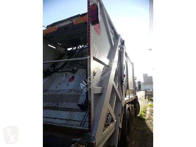 Vehículo de limpieza viaria Renault