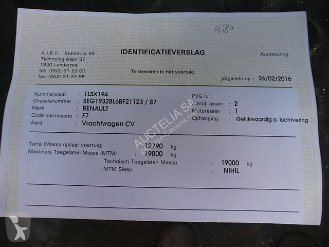 Vehículo de limpieza viaria Renault D19