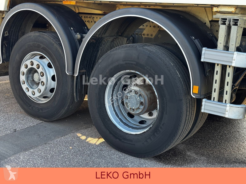 آلة لصيانة الطرق Renault C380 Lenkachse