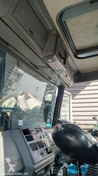 Útfenntartó-és-karbantartógép Iveco 100E18