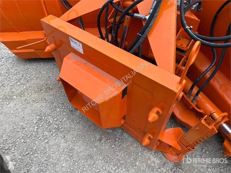 Коммунальная техника   Unimog