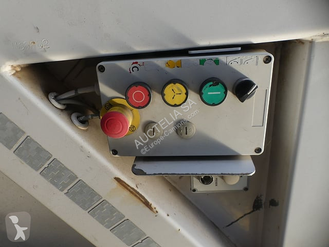 Vehículo de limpieza viaria Renault