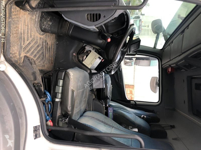 Silniční stroje Mercedes AXOR