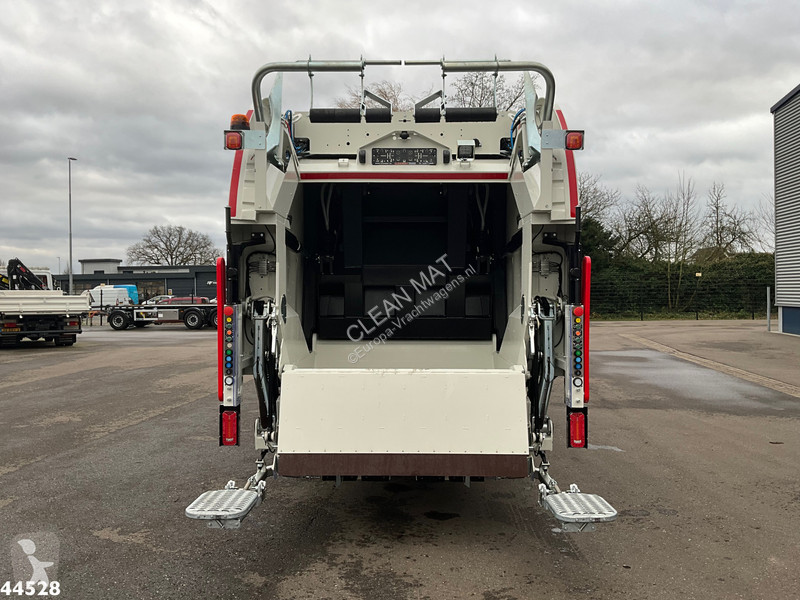 Vägmaskiner DAF G XB 260 Zoeller 14m³ met Jama...