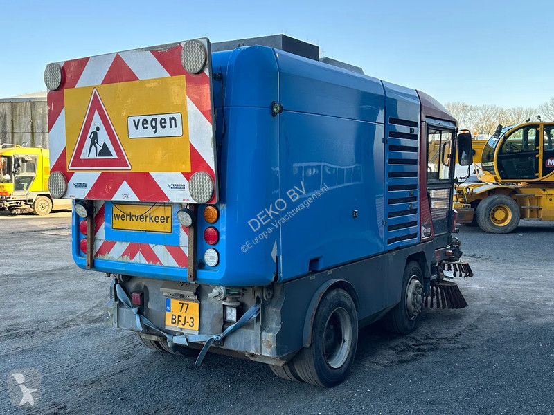 Vägmaskiner Ravo 580 VEEGMACHINE/SWEEPER!!