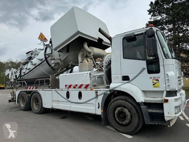 Veículo de limpeza / sanitário de estrada Iveco...