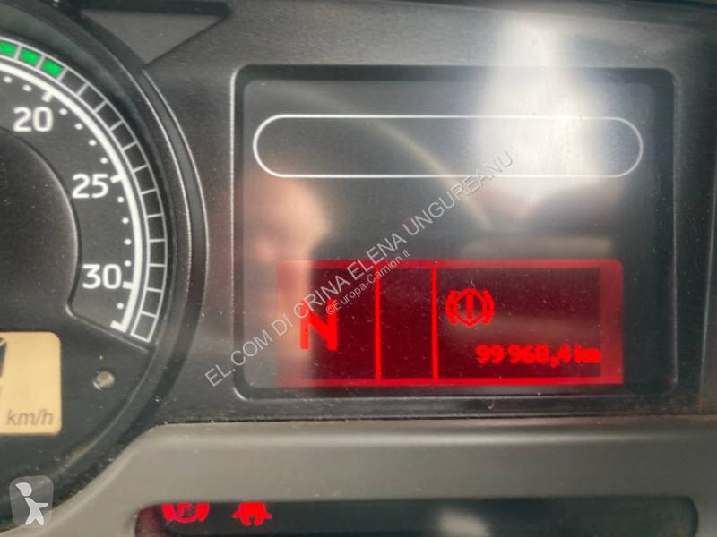 Engin de voirie Renault