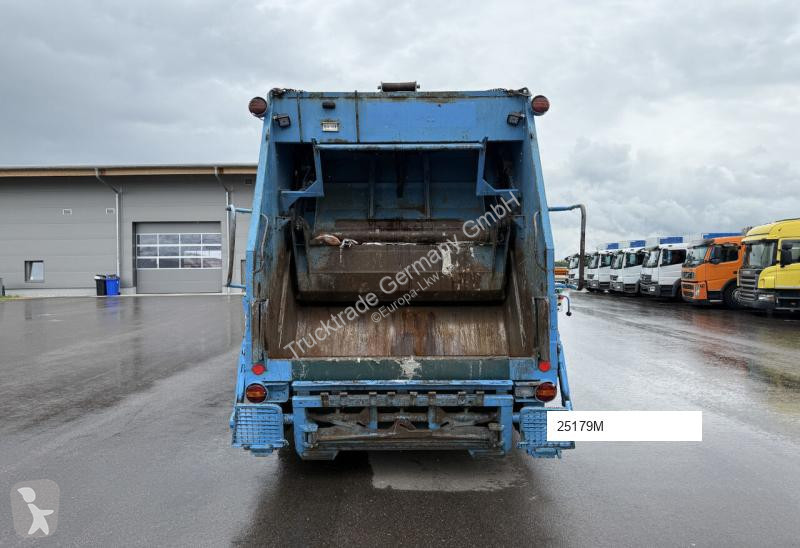 Vägmaskiner Mercedes 2628 L Kehrichtwagen /...
