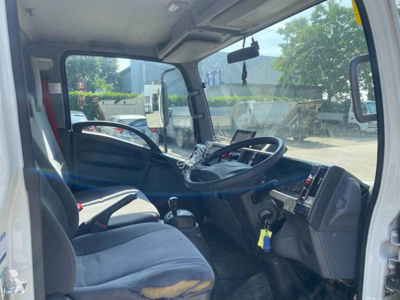 Vägmaskiner Isuzu