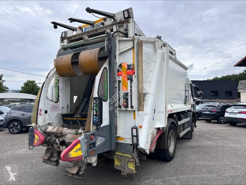 Utilaje pentru drumuri Renault
