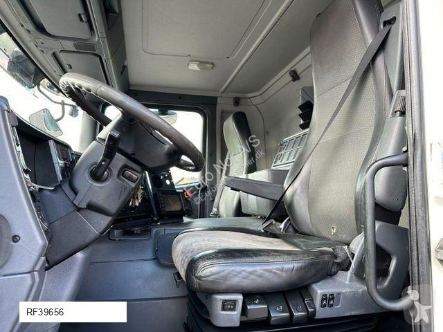 آلة لصيانة الطرق Scania Anaconda MD