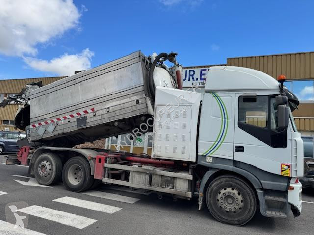 Veículo de limpeza / sanitário de estrada Iveco...