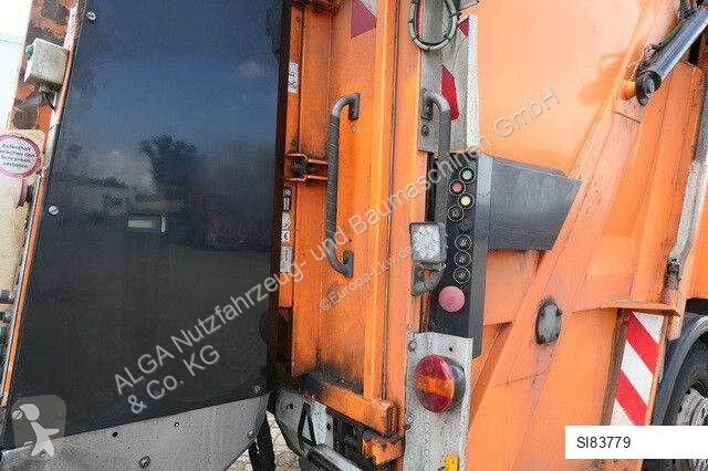 Utilaje pentru drumuri Mercedes 2532 L 6x2,...