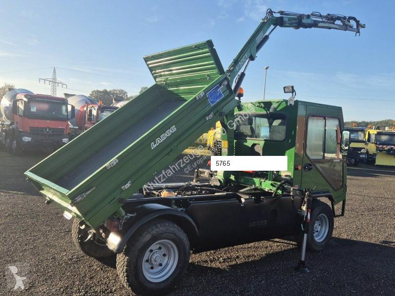 Silniční stroje Ladog F30CY023