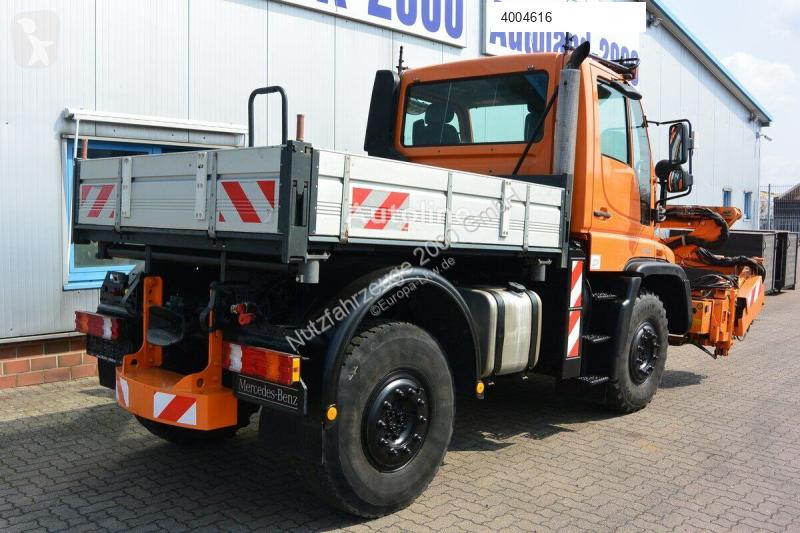 Gemeentevoertuig Unimog Andere