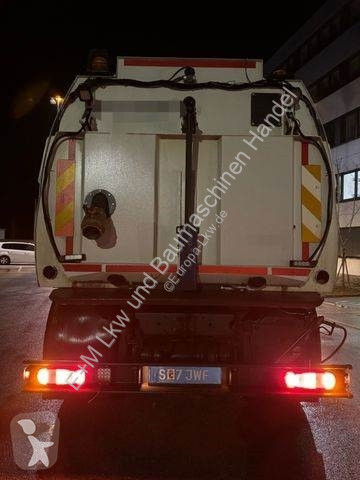 Veículo de limpeza / sanitário de estrada Iveco...