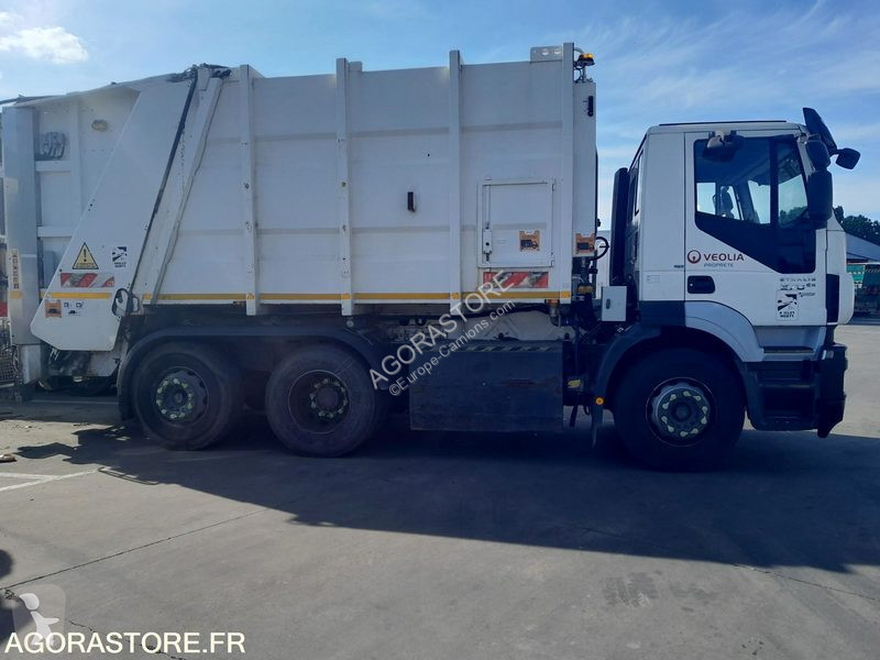 Vägmaskiner Iveco 260S31