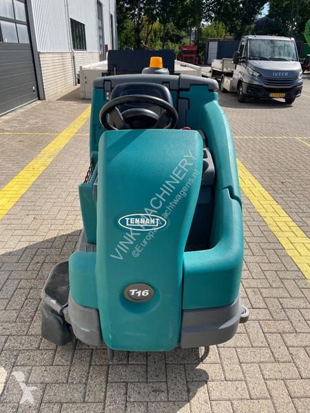Gemeentevoertuig Tennant T 16
