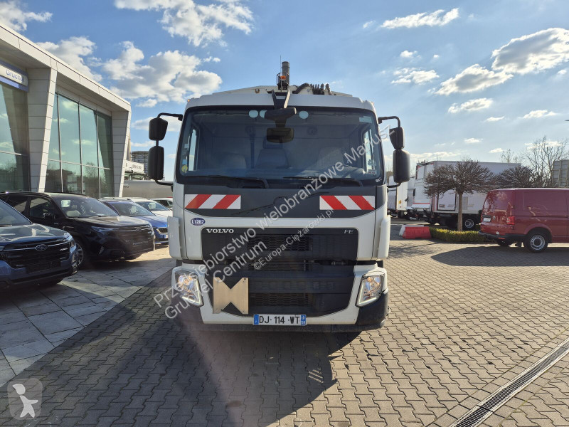 آلة لصيانة الطرق Volvo FE 280 / GEESINKNORBA /...