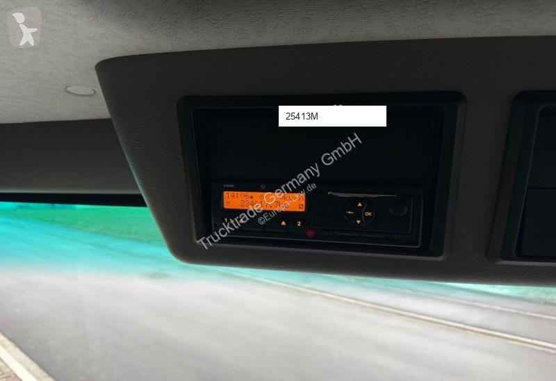 Коммунальная техника  Mercedes 2635
