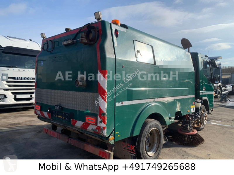 آلة لصيانة الطرق Mitsubishi FUSO 7C15 BROCK...