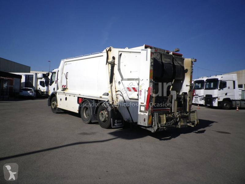 آلة لصيانة الطرق Renault ejes 6x2*4 D320.26...