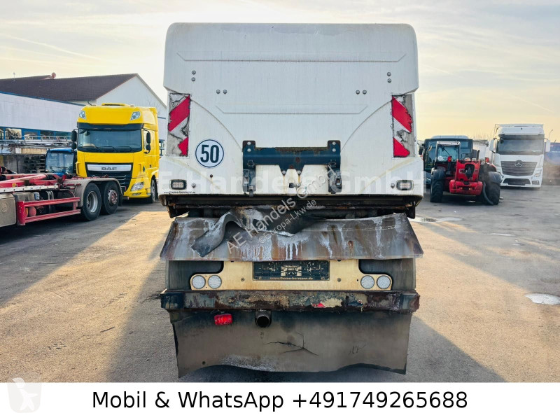 Engin de voirie  Johnston Bucher C401 Sweeper *