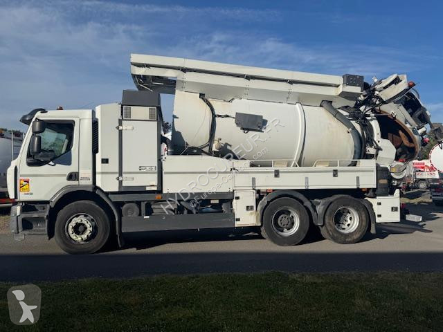 آلة لصيانة الطرق Renault 380 DXI