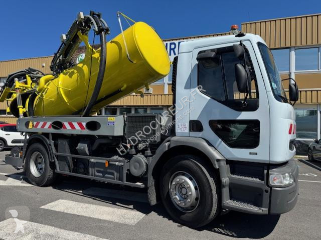 آلة لصيانة الطرق Renault 260
