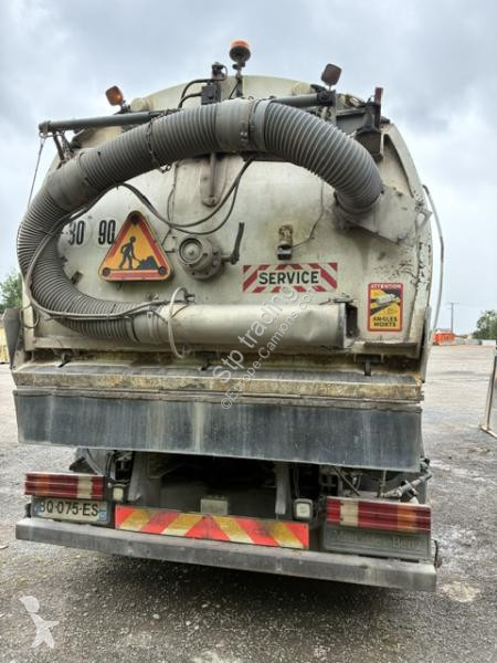 آلة لصيانة الطرق Mercedes  AXOR 1829