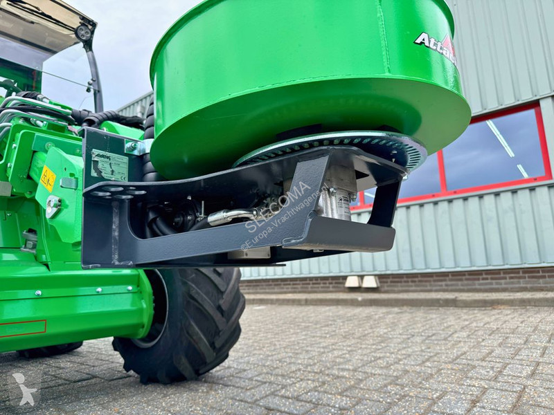 آلة لصيانة الطرق  Hydraulische Bladblazer
