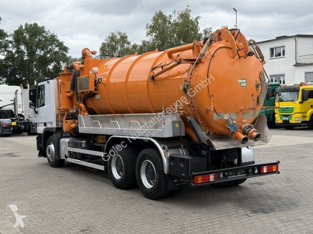آلة لصيانة الطرق Mercedes Actros 2641...
