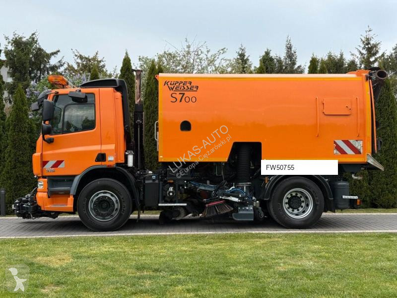 آلة لصيانة الطرق DAF KUPPER WEISSER S700