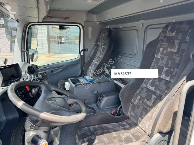 Maskine til vejarbejde Mercedes 1624 4x2 DSU...