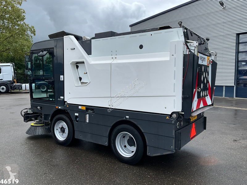آلة لصيانة الطرق Schmidt Compact 400 Euro 6...