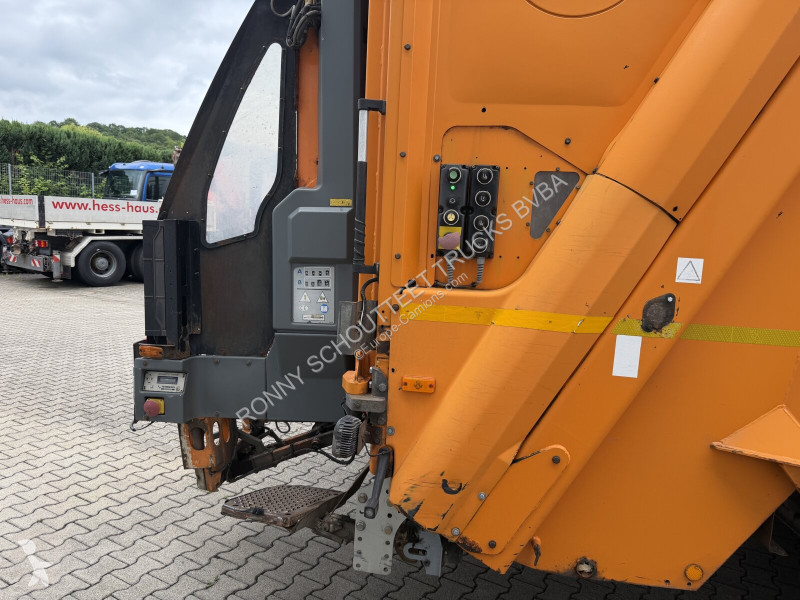 Engin de voirie MAN TGS 26.320 6x2-4 BL TGS...
