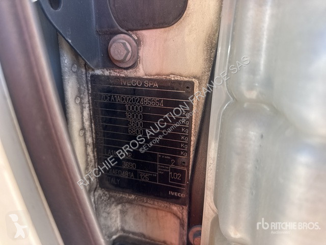 Engin de voirie Iveco 100E17