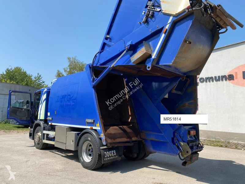 Engin de voirie Scania KG-2B