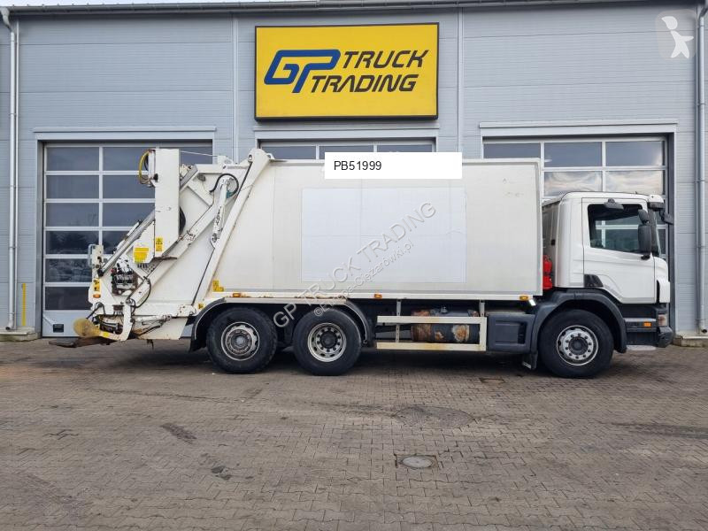 Engin de voirie Scania P360