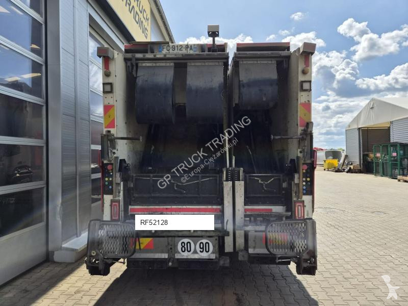 Vehículo de limpieza viaria Renault D Wide 320...