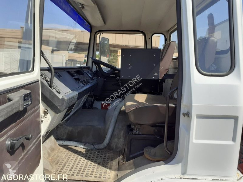 Vehículo de limpieza viaria Renault