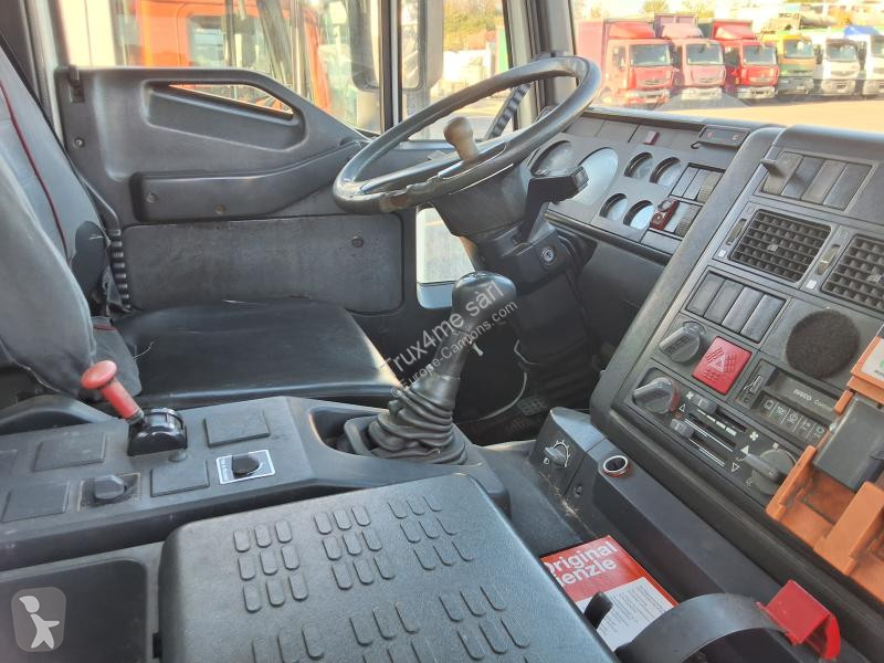 Silniční stroje Iveco 380