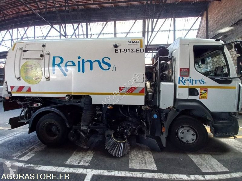 Vehículo de limpieza viaria Renault D