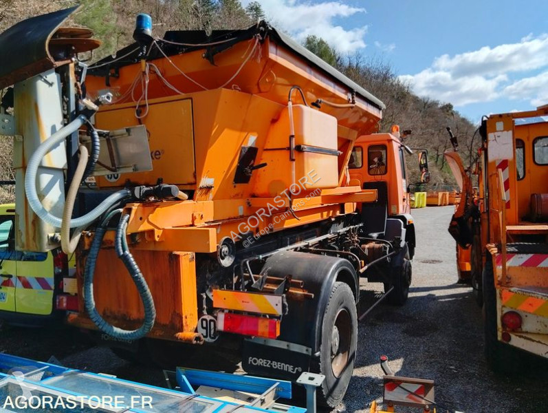 Engin de voirie  18.284