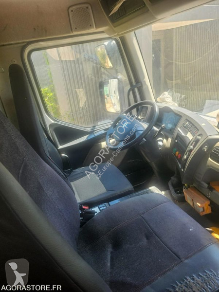 Vehículo de limpieza viaria Renault PREMIUM