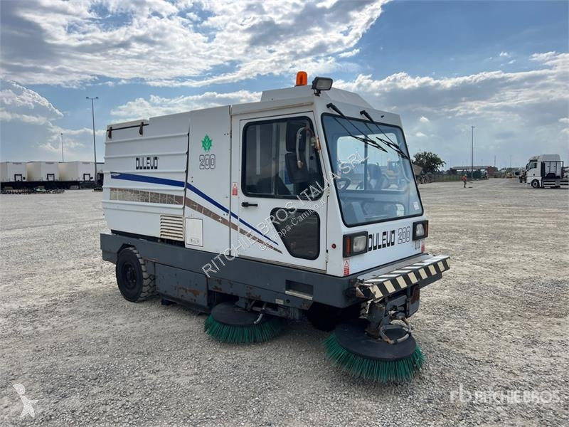 Vägmaskiner Dulevo 200/5 Sweeper Truck