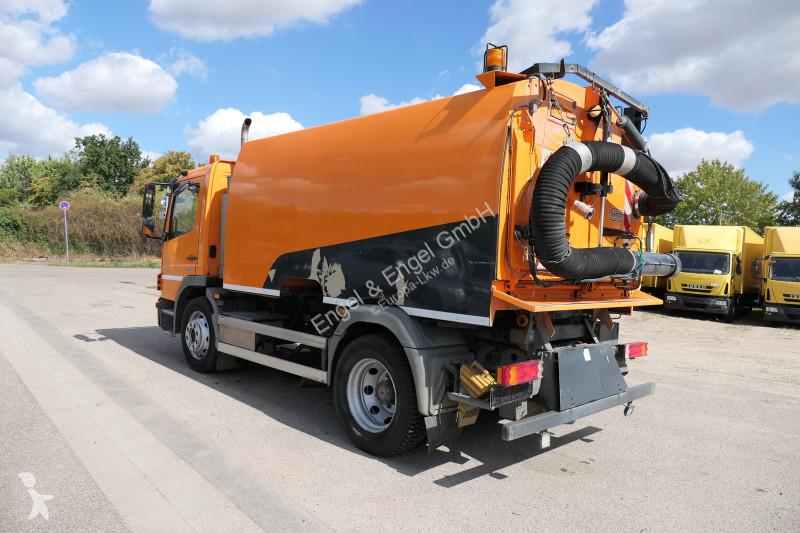 Vägmaskiner Mercedes 1324 Atego Aufbau Faun Viatec