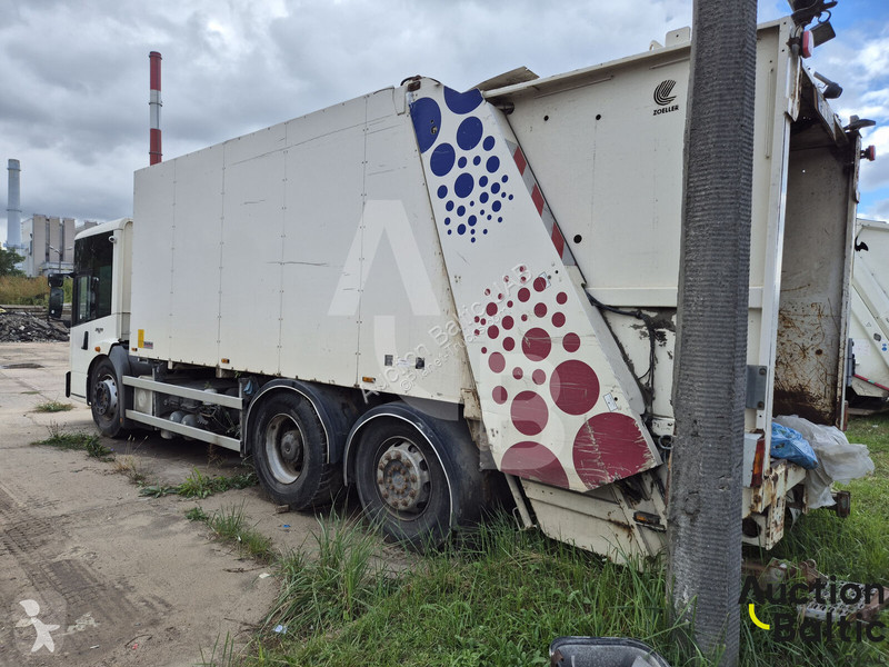 Engin de voirie Mercedes ECONIC